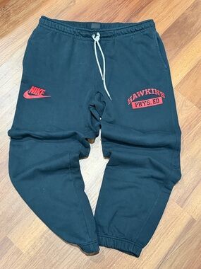 Nike Black Stranger Things Hawkins Phys Ed. Sweatpants with Red Logos XL